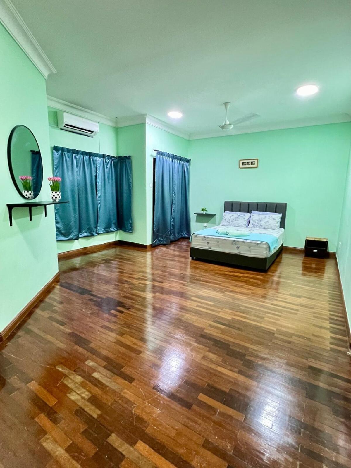 Rini Utama Homestay סקודאי מראה חיצוני תמונה