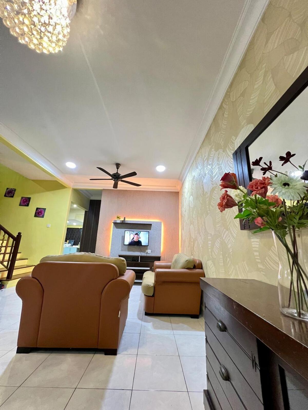 Rini Utama Homestay סקודאי מראה חיצוני תמונה